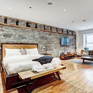 Studio Apartment King Bed No